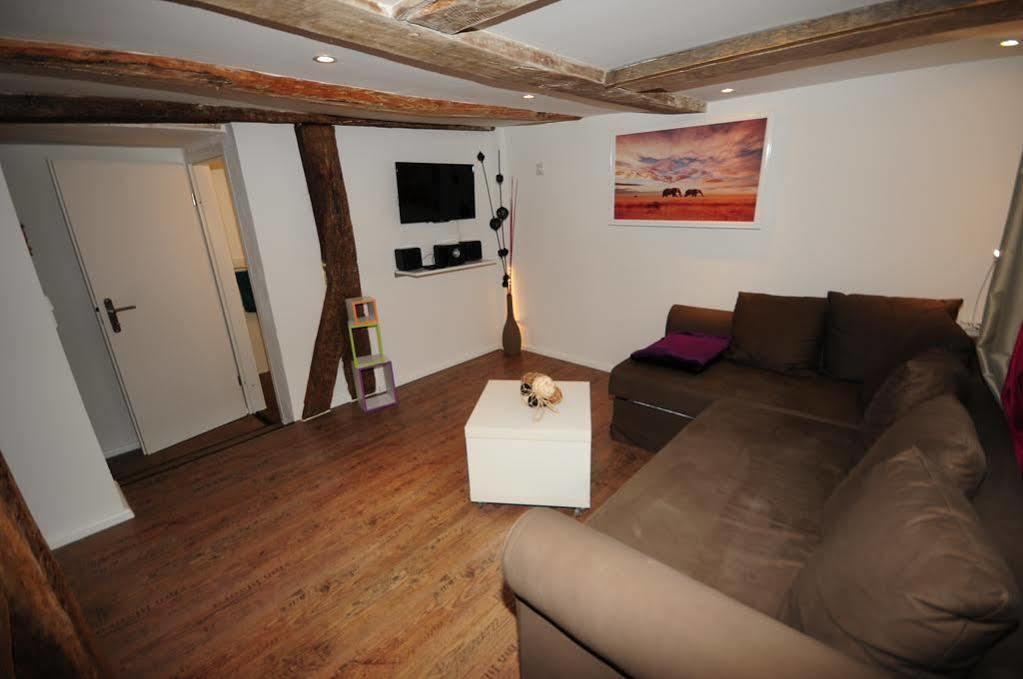 Ferienwohnung-Goldener Winkel Хольцминден Экстерьер фото